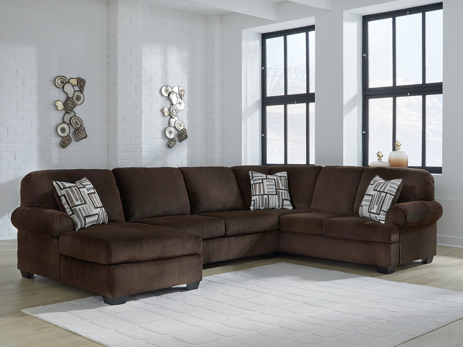 Kimlee Sectional with Chaise - One & Only Furniture