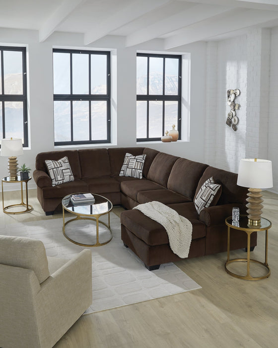 Kimlee Sectional with Chaise - One & Only Furniture
