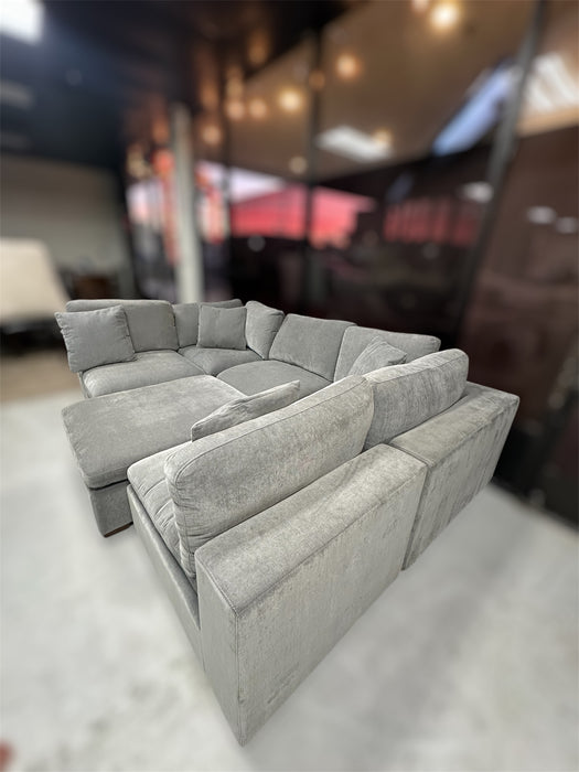 Thomasville Lowell 6-piece Modular Sectional - One & Only Furniture