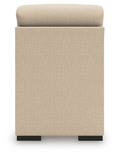 LadyMae Sectional with Chaise - One & Only Furniture