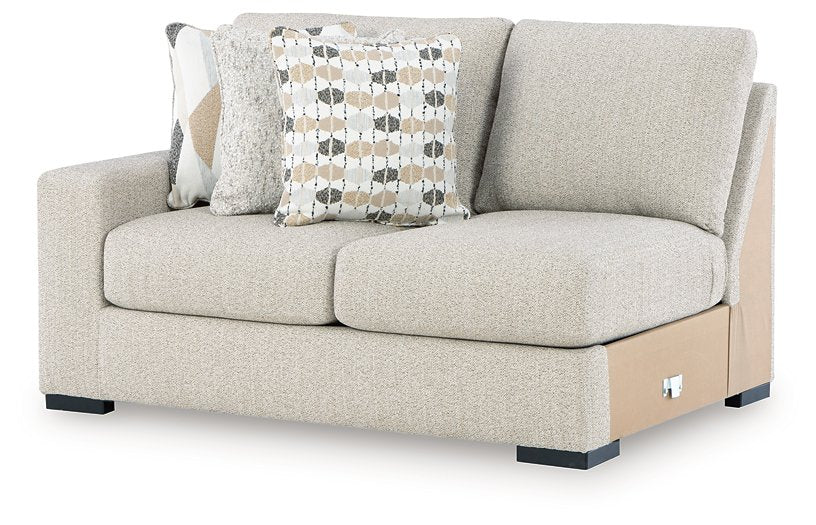 Laurelgrove Sectional with Chaise