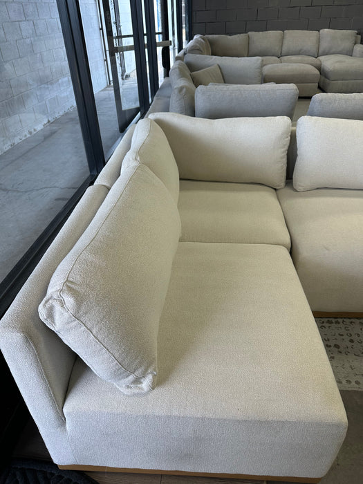 Henredon Murphy 6-Piece Modular Sectional- Costco Open Box Deal