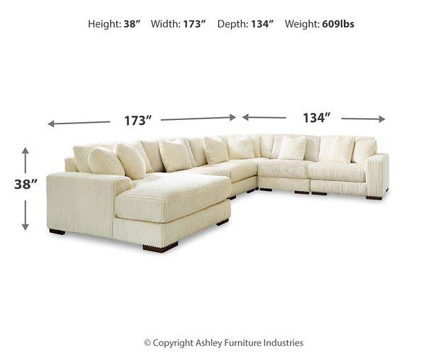 Lindyn Sectional with Chaise - One & Only Furniture
