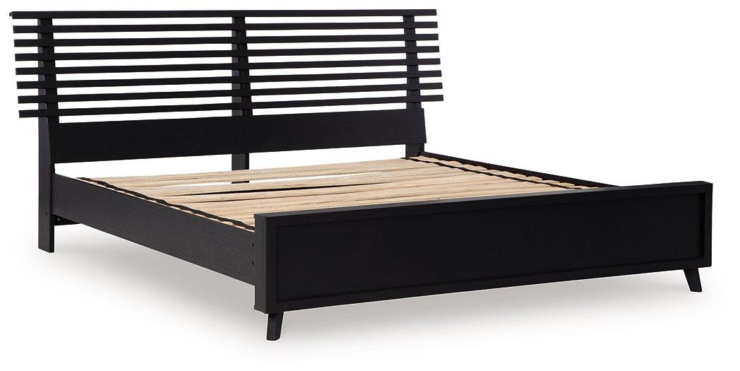Danziar Slat Bed - One & Only Furniture