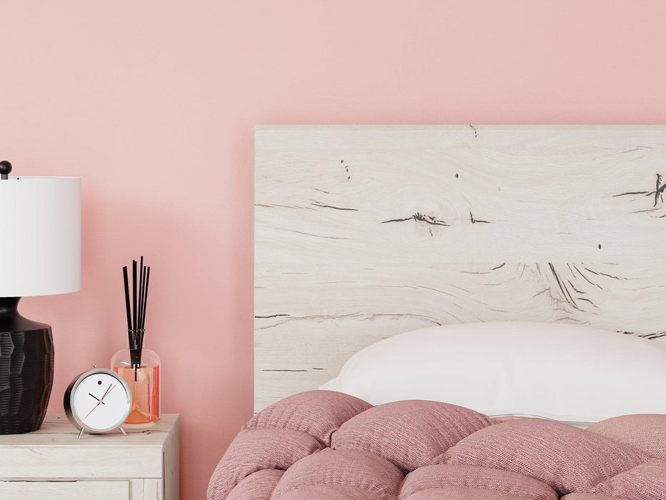 Lawroy Bed - One & Only Furniture