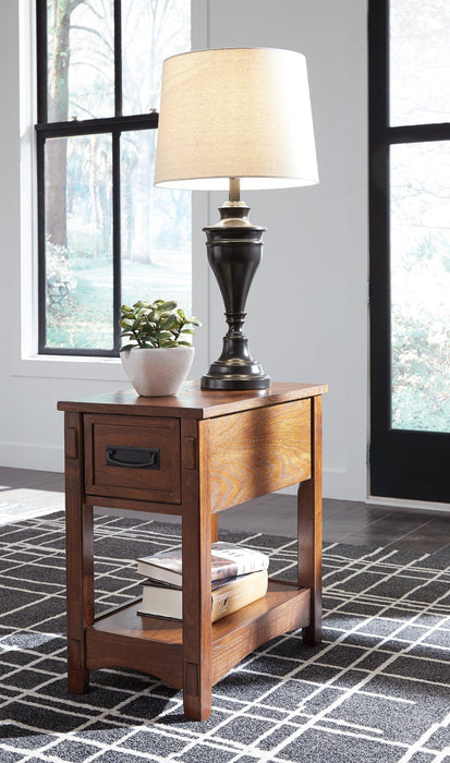 Breegin Chairside End Table - One & Only Furniture