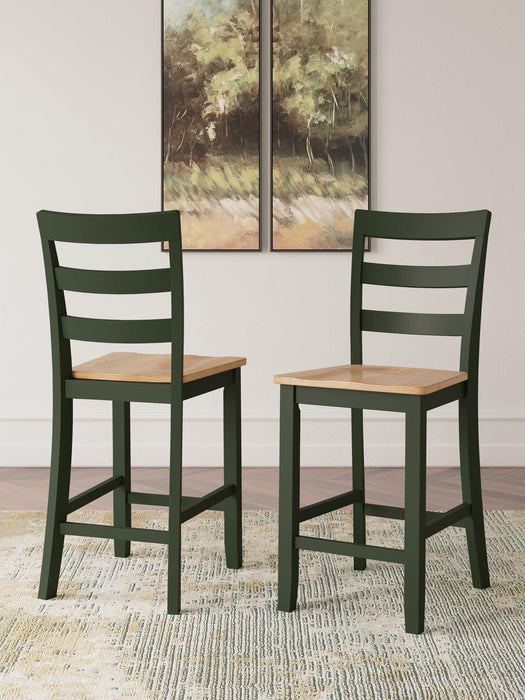 Gesthaven Dining Set - One & Only Furniture