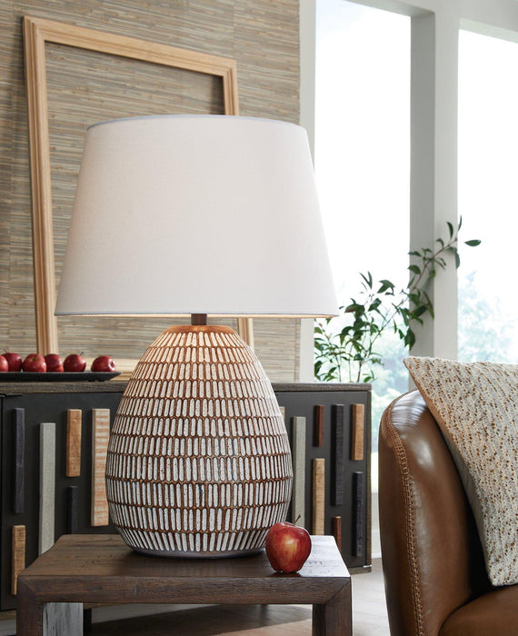 Darrich Table Lamp - One & Only Furniture