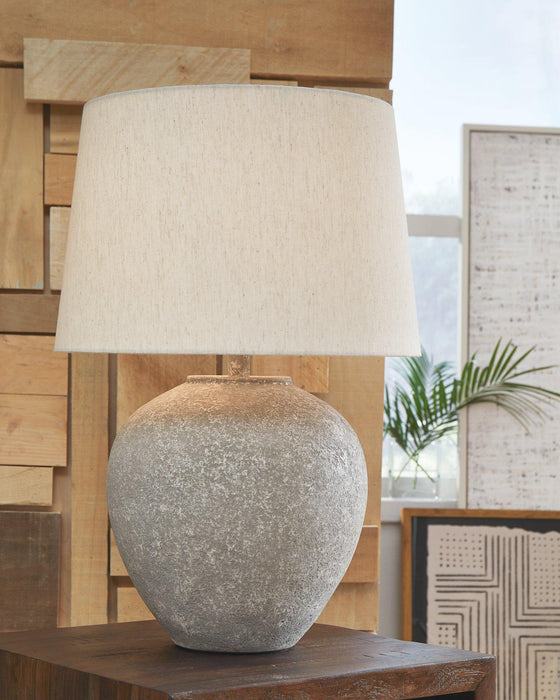Dreward Table Lamp - One & Only Furniture
