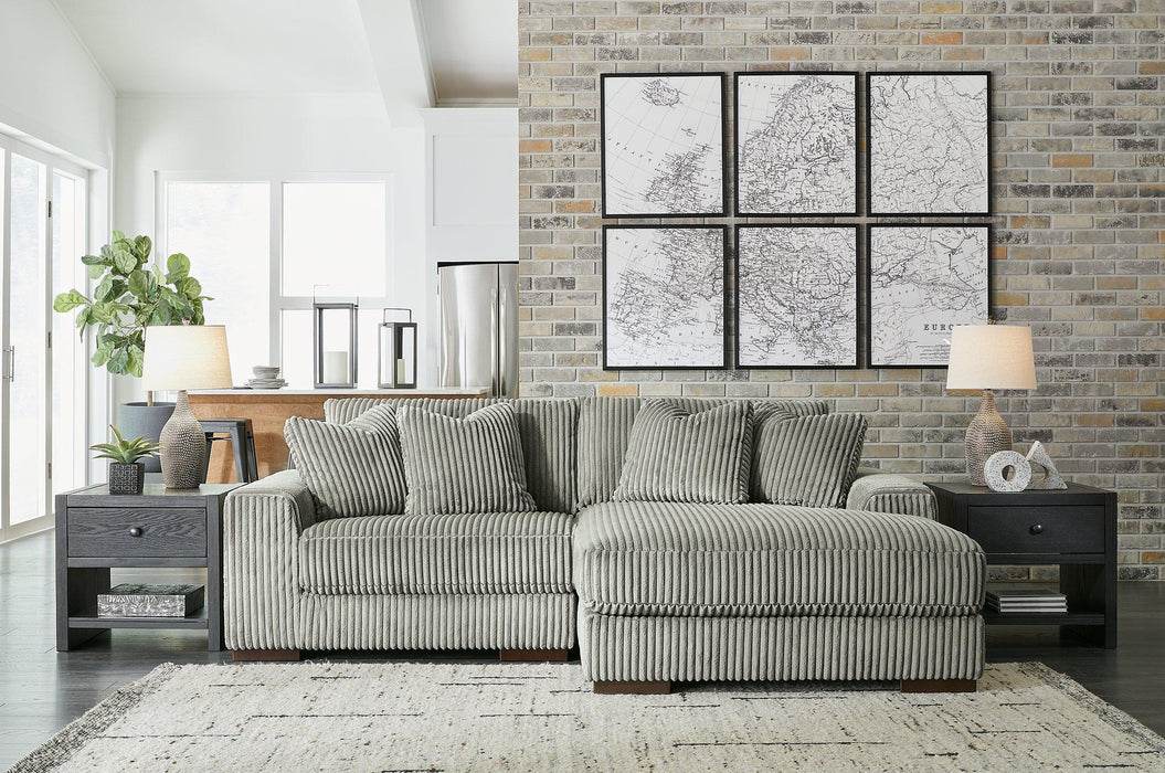 Lindyn Sectional with Chaise - One & Only Furniture