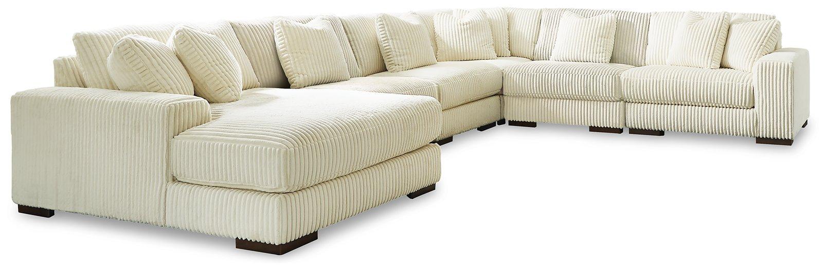 Lindyn Sectional with Chaise - One & Only Furniture
