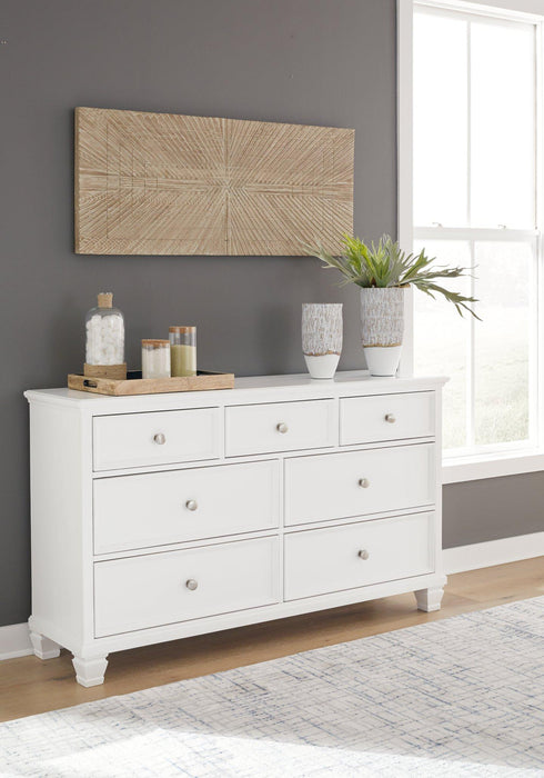 Fortman Dresser and Mirror - One & Only Furniture