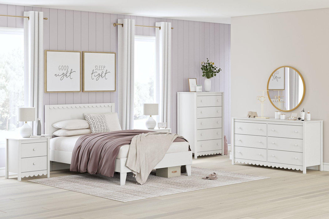 Hallityn Dresser - One & Only Furniture