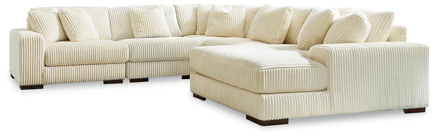 Lindyn Sectional with Chaise - One & Only Furniture