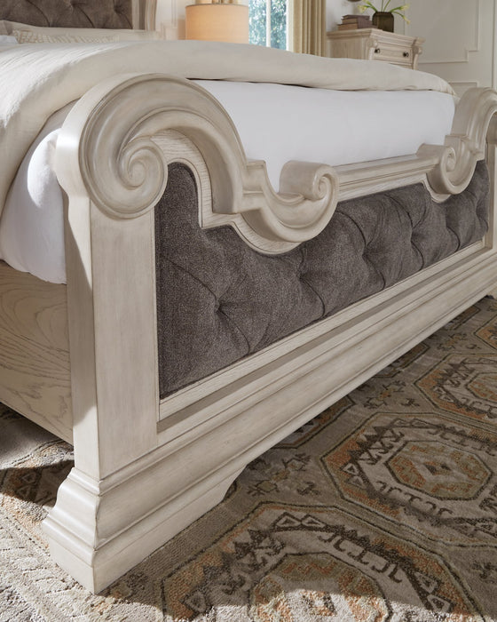Bruchandi Upholstered Bed - One & Only Furniture