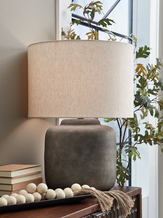 Zandophen Table Lamp - One & Only Furniture