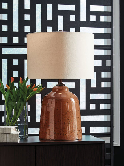 Aaleahya Table Lamp
